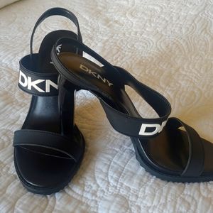 DKNY stiletto summer shoes